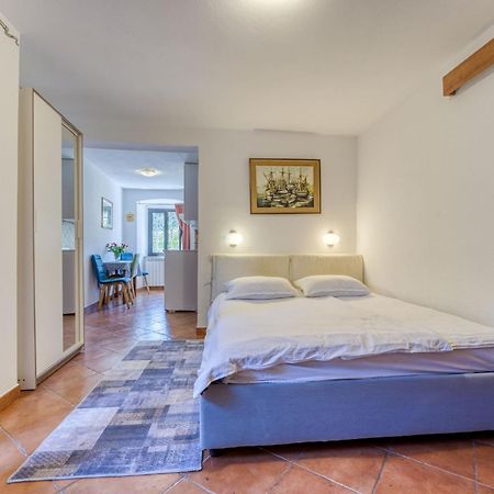 Apartment Lovrano-2 By Interhome מראה חיצוני תמונה